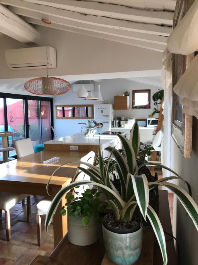 Apartamento Bed & Breakfast Les Hauts De Cagnes Vue Mer Et Montagne Exterior foto